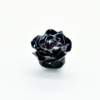 Farphoria_MOUCHOTTE_black_porcelain_ring_rose