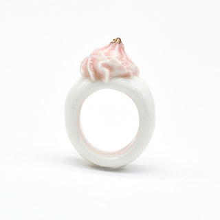Farphoria_porcelain_ceramic_ring_pink