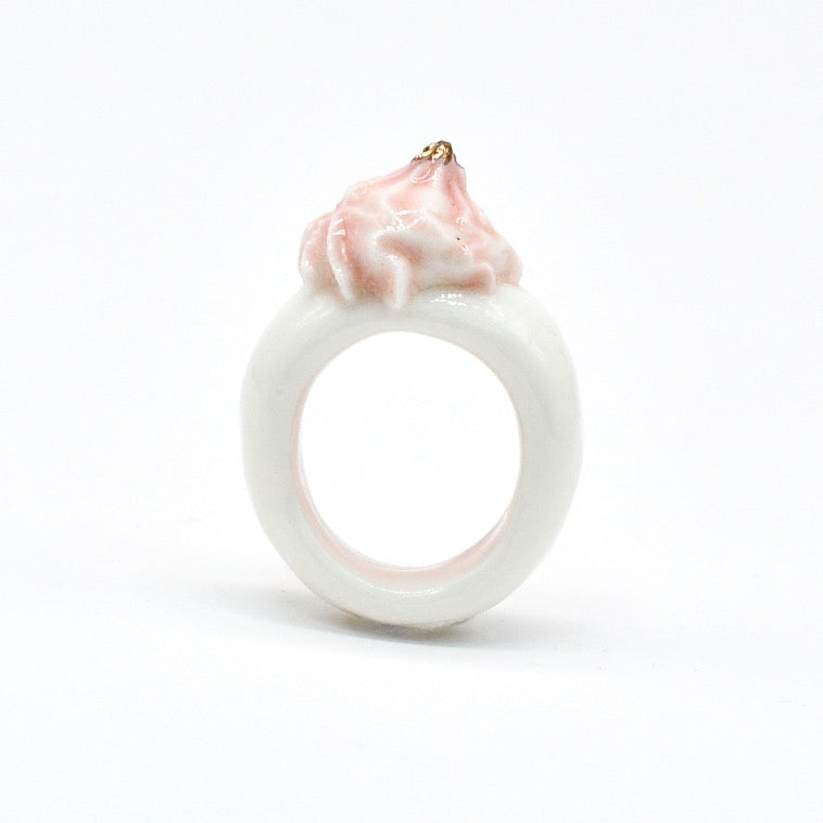 Farphoria_porcelain_ceramic_ring_pink