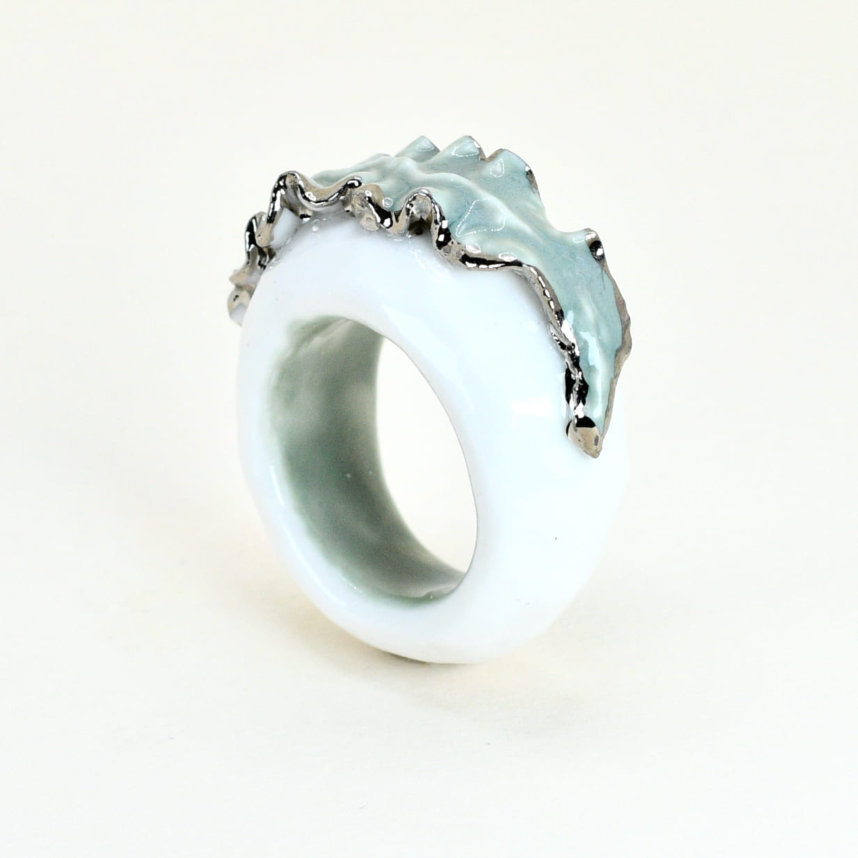 NISHIKI Porcelain Ceramic Ring