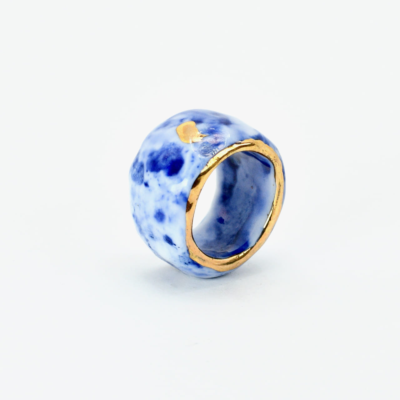 OIA Porcelain Ceramic Ring