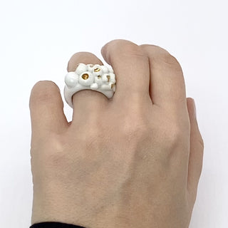 Farphoria_white_porcelain_ring_video